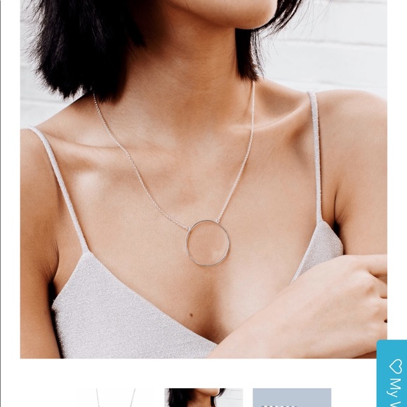 Silver circle pendant necklace - Picture 2 of 6